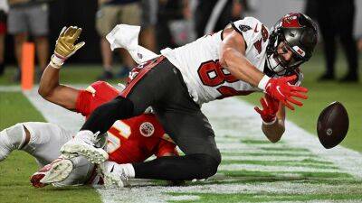 Tony Dungy rips NFL's concussion protocol after Cameron Brate injury: 'Broken system'