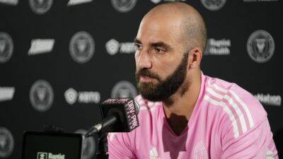 Argentine Higuain to retire at the end of the MLS season