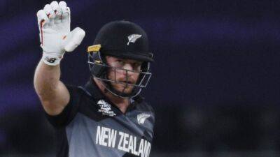 Cricket-NZ's Phillips borrows sprinter's start to beat 'Mankading'