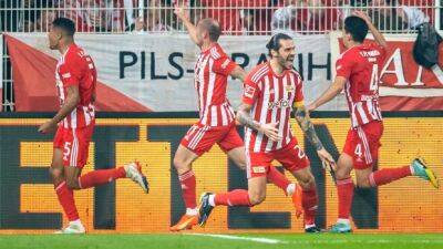 Union Berlin back on top of Bundesliga with last-second win
