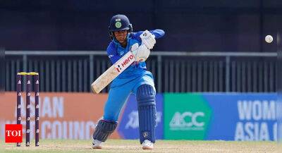 Shafali Verma - Women's Asia Cup: Jemimah, Deepti do star turns as India crush UAE by 104 runs - timesofindia.indiatimes.com - Uae - India - Bangladesh - Pakistan