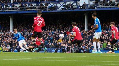 Broadcasters hold sway in Everton v Manchester United kick-off time