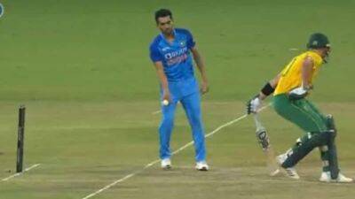 India vs South Africa: Meme Fest On Twitter As Deepak Chahar Doesn't Run Out Stubbs At Non-Striker's End