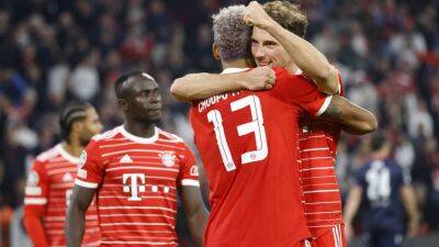 Bayern crush Viktoria Plzen to break Champions League record