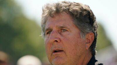 Mississippi State's Mike Leach doesn't care about top 25 ranking
