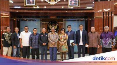 Tragedi Kanjuruhan - 7 Poin Hasil Rapat Perdana Tim Pencari Fakta Tragedi Kanjuruhan - sport.detik.com