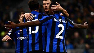 Hakan Calhanoglu Strikes As Inter Milan Bounce Back To Sink Barcelona