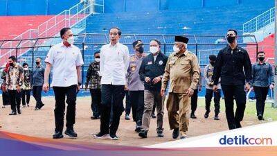 Joko Widodo - Tragedi Kanjuruhan - Jokowi Perintahkan Menteri PUPR Audit Total Seluruh Stadion Liga 1, 2, 3 - sport.detik.com - Indonesia