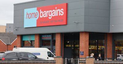 Home Bargains praised for announcing it is closing stores for three days this winter