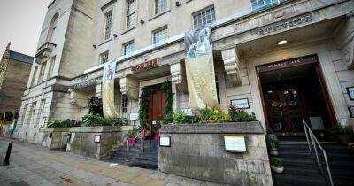Signs say Manchester's all-pink £1m Boujee restaurant and bar is 'closed' - manchestereveningnews.co.uk - Manchester - county Hall - county Chester