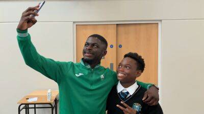 Sprint hero urges pupils to 'chase your dreams' - rte.ie - Ireland - Nigeria - Israel