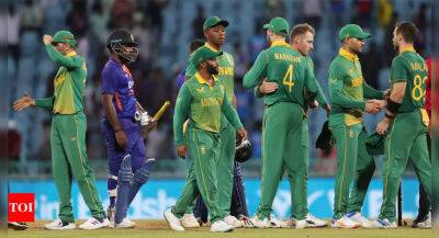 India vs South Africa 1st ODI Highlights: Sanju Samson's unbeaten 86 in vain as India lose to SA by 9 runs in rain-truncated game