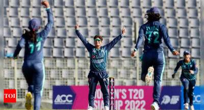 Bismah Maroof - Women's Asia Cup: Pakistan shock India for first T20I win over arch-rivals since 2016 - timesofindia.indiatimes.com - India - Thailand - Pakistan -  New Delhi