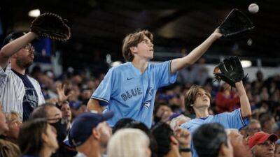 Hot dogs, nicknames and foul balls to the head: Your wild stories of Blue Jays fandom