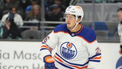 Dallas Stars - Red Wings - Oilers F Janmark headlines Friday's waivers - tsn.ca -  Chicago -  Detroit
