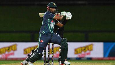 Babar Azam - Blair Tickner - Devon Conway - Haris Rauf - Babar Azam guides Pakistan to another victory in NZ T20 tri-nation series - thenationalnews.com - Australia - New Zealand - Bangladesh - Pakistan - county Kane