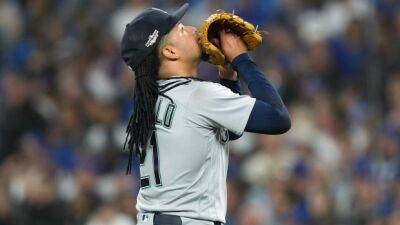 Castillo strong as Mariners shut out Jays in Wild Card opener