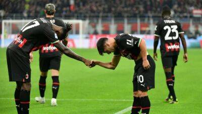 Milan level with leaders Napoli after cruising past dismal Juve