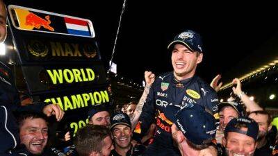 Verstappen wins wet Japanese GP to clinch 2nd straight Formula 1 drivers' title
