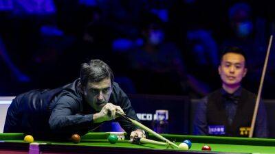 Ronnie O'Sullivan claims Hong Kong Masters in front of 9,000 fans