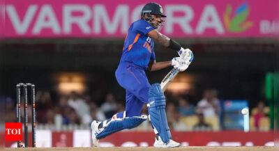 Shikhar Dhawan - Shreyas Iyer - Our plan was to take on SA bowlers in first 10 overs: Shikhar Dhawan - timesofindia.indiatimes.com - South Africa - India