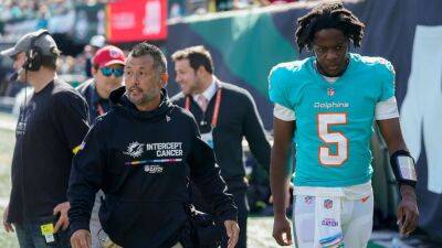 Dolphins' Teddy Bridgewater out, in protocol after hard hit