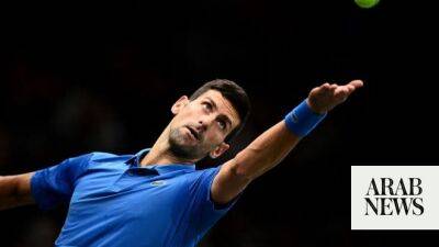 Djokovic beats Cressy in straight sets at Paris Masters
