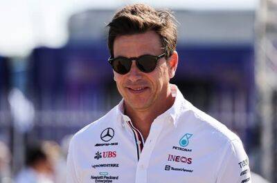 Did Mercedes boss hint at team's next reserve driver after prancing in Daniel Ricciardo merch?