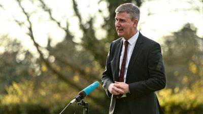 Stephen Kenny defends decision to travel to Qatar for World Cup