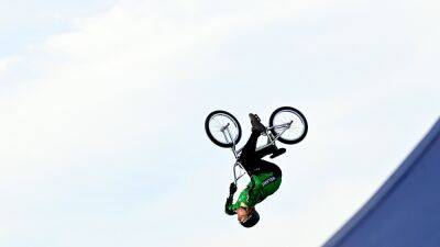Ryan Henderson's BMX world championship debut ends with broken ankle