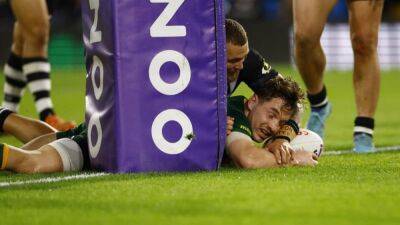 Rugby League-Murray try edges Australia through to Rugby League World Cup final