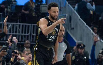 NBA Round up - Curry dazzles in Warriors win, Lakers fall to Kings
