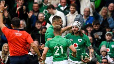 Ireland labour to uninspiring win over 14-man Fiji