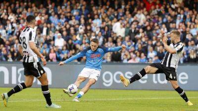 Napoli hold off Udinese fightback to seal 11th successive win