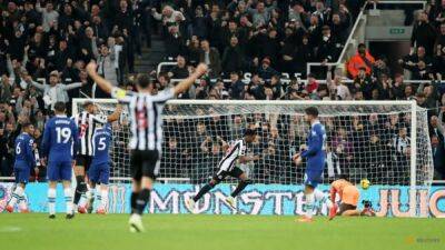 Willock stunner sinks Chelsea in gritty Newcastle win