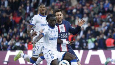 PSG beat Auxerre 5-0 in last match before World Cup