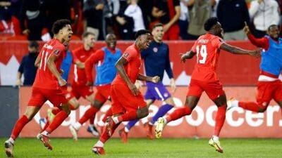 Alphonso Davies, Jonathan David front Canada's 26-man roster for FIFA World Cup