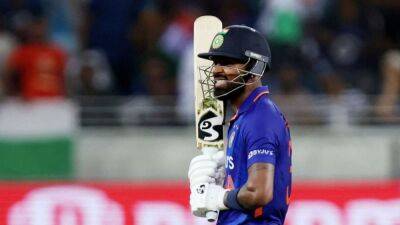 Pandya dangles World Cup carrots for India's fringe players