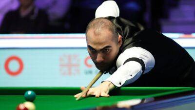Hossein Vafaei upsets Selby to progress at the UK Championship