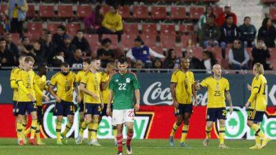 Raul Jimenez - Guillermo Ochoa - Sweden grab 2-1 win over World Cup-bound Mexico - channelnewsasia.com - Sweden - Qatar - Spain - Argentina - Mexico - Poland - Saudi Arabia
