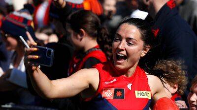 Irish winner guaranteed in AFLW's Grand Final as Melbourne join Brisbane Lions in decider