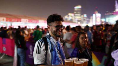With stadium beer ban, World Cup fans look for sip of hope