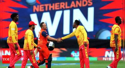 Scott Edwards - Bas De-Leede - Logan Van-Beek - T20 World Cup, Zimbabwe vs Netherlands: Netherlands secure first Super 12 win, beat Zimbabwe by 5 wickets - timesofindia.indiatimes.com - Netherlands - South Africa - Zimbabwe - India - Pakistan