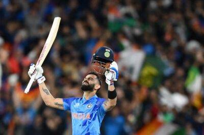 India's Kohli becomes top run-scorer in T20 World Cup history
