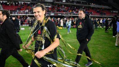 Canada's Sinclair to play another season with NWSL champion Thorns