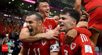 George Weah - Christian Pulisic - Wayne Hennessey - Timothy Weah - Tim Ream - FIFA World Cup 2022: Late Gareth Bale penalty earns Wales 1-1 draw with US - timesofindia.indiatimes.com - Usa - Liberia