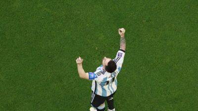 Lionel Messi - Messi makes dream start in quest for World Cup - channelnewsasia.com - Qatar - Argentina - Saudi Arabia