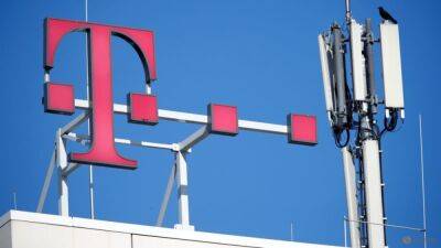 Deutsche Telekom to talk with German Football Association about armbands