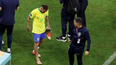 Brazil will wait to assess Neymar's ankle injury - team doctor - channelnewsasia.com - Qatar - Serbia - Brazil