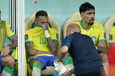 Nikola Milenkovic - PICS | Ouch! Neymar in tears as Serbia does a number on Brazil star's ankle - news24.com - Qatar - Switzerland - Serbia - Brazil